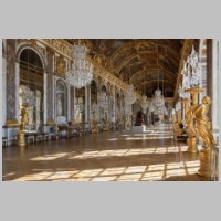 Photo Myrabella, Wikipedia, The Hall of Mirrors.jpg